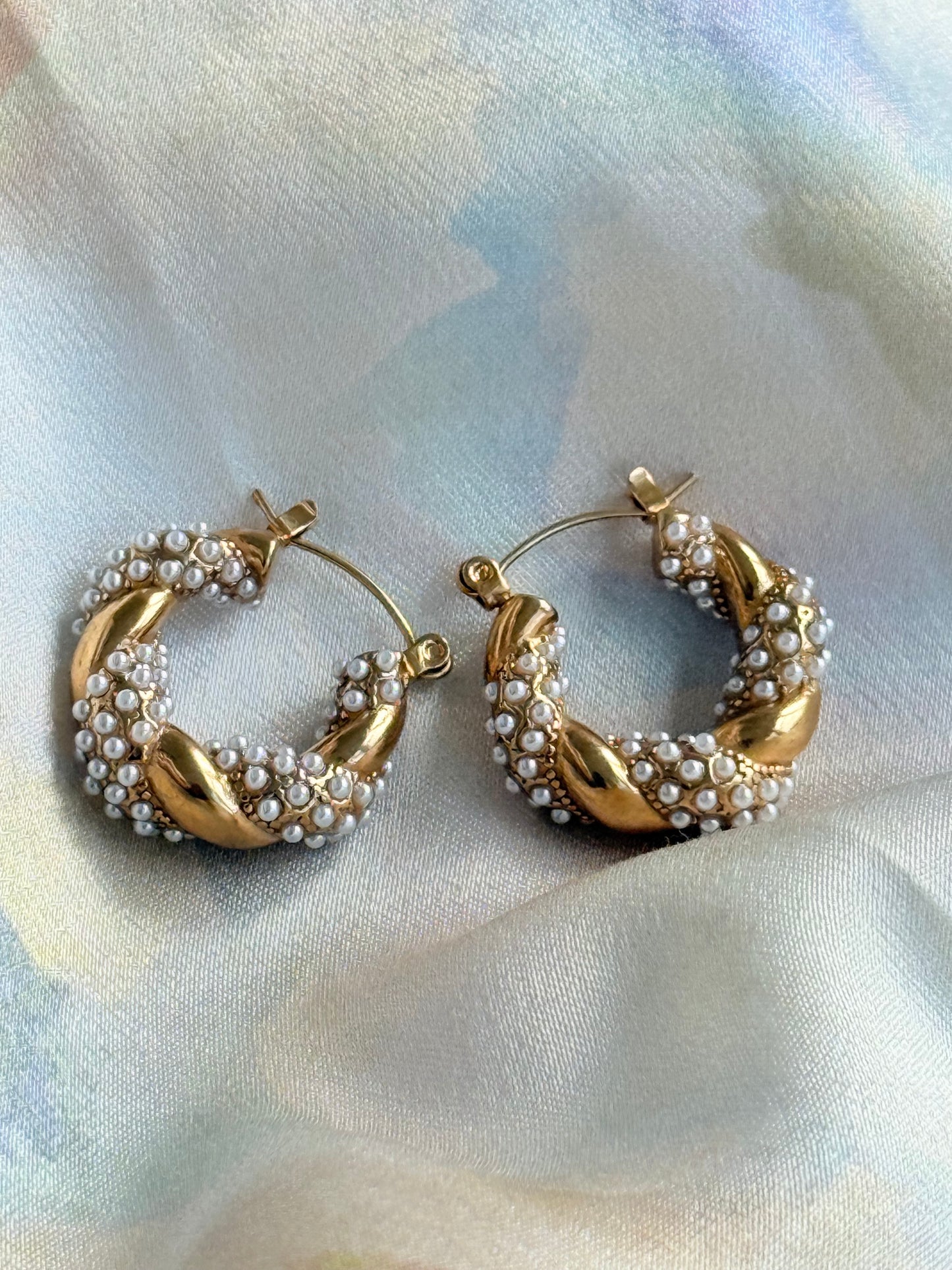 Bella Hoops
