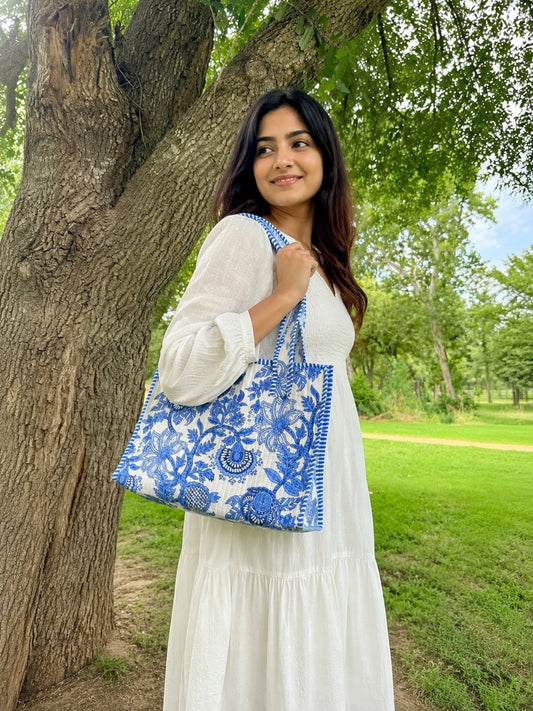Aqua floral hand block printed cotton mini tote bag with zipper and tassel – Moksha Looms