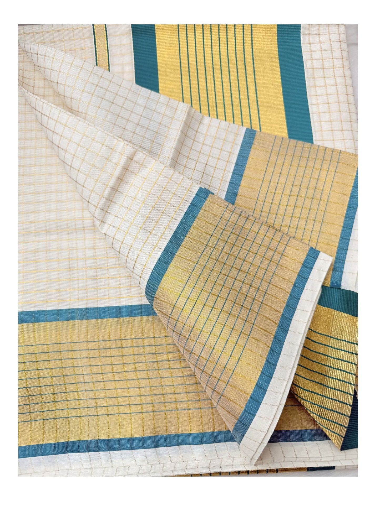 Kerala kasavu microcheck saree


