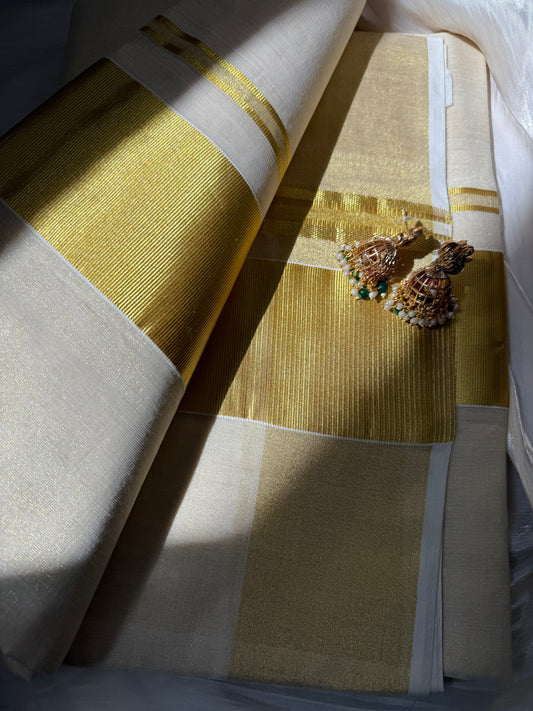 Traditional Kerala saree with gold border